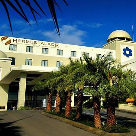 Hermes Palace Hotel Banda Aceh Exteriör bild