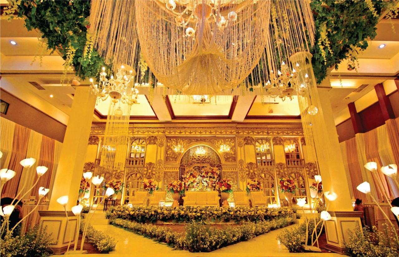 Hermes Palace Hotel Banda Aceh Exteriör bild