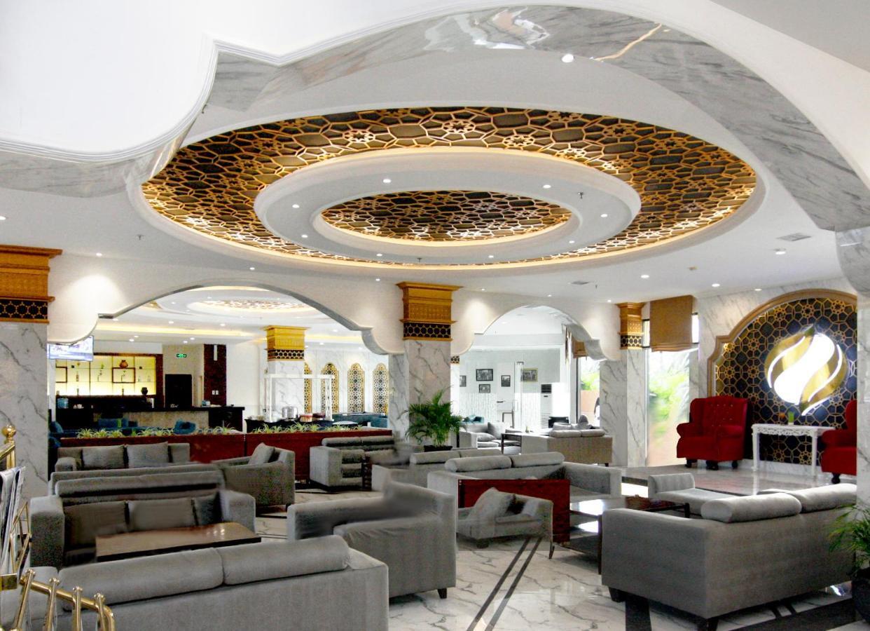 Hermes Palace Hotel Banda Aceh Exteriör bild
