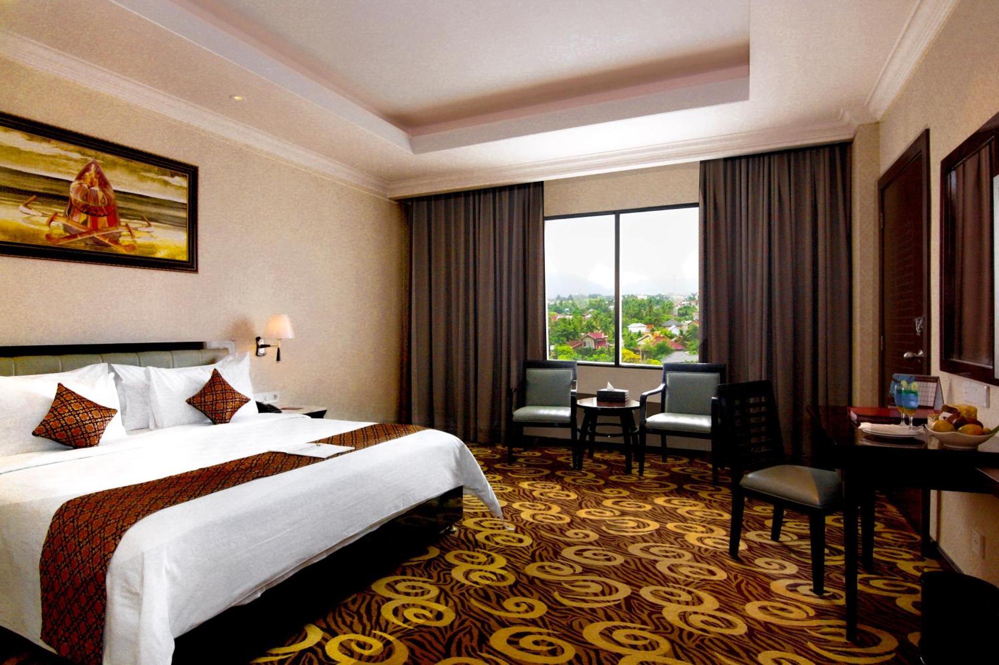 Hermes Palace Hotel Banda Aceh Exteriör bild