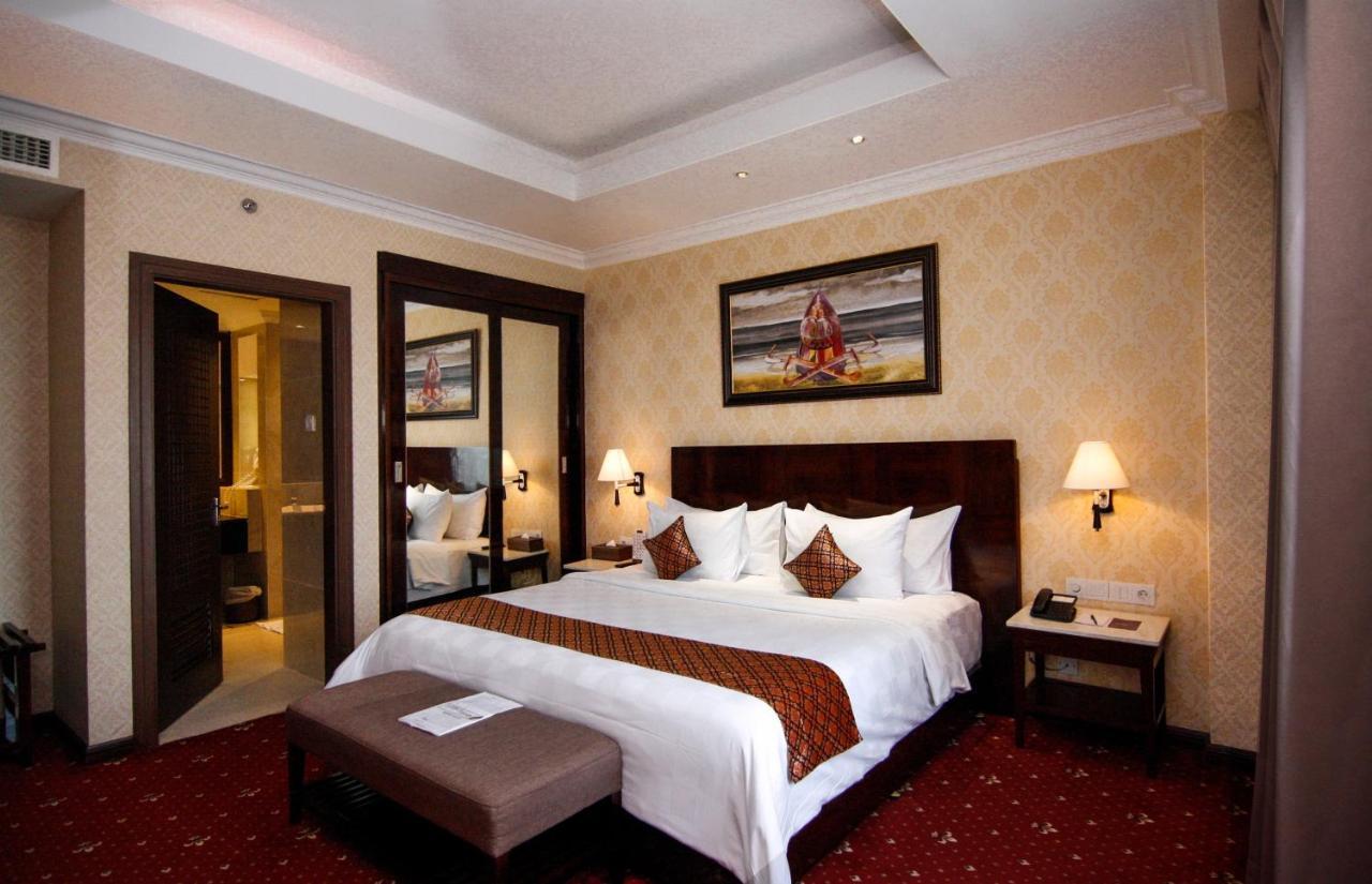 Hermes Palace Hotel Banda Aceh Exteriör bild