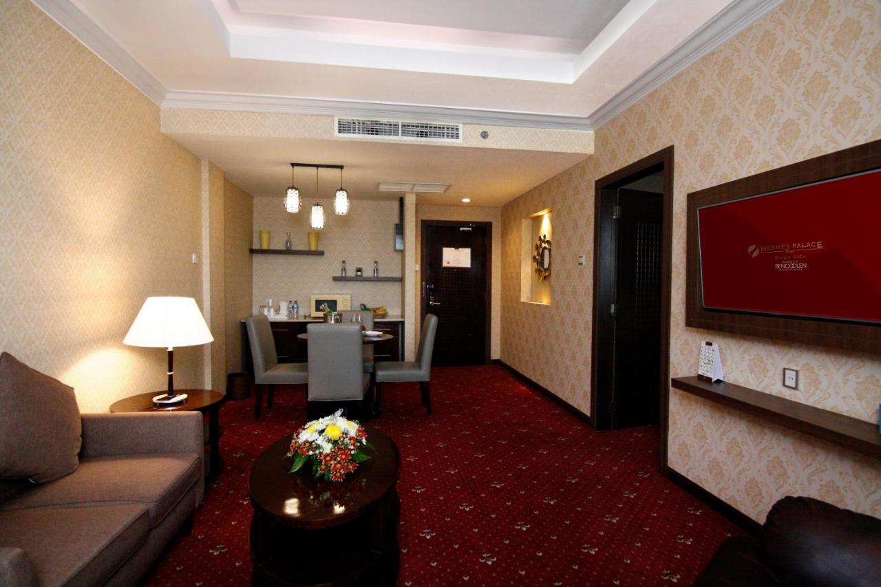 Hermes Palace Hotel Banda Aceh Exteriör bild